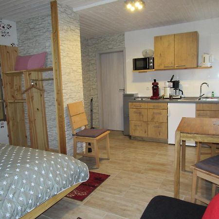 Ferienapartments Am Dorfplatz Langscheid  Екстер'єр фото